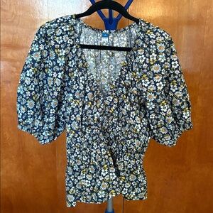 Floral Puff Sleeve Blouse